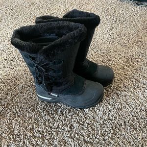 Girls Baffin boots, size 1
